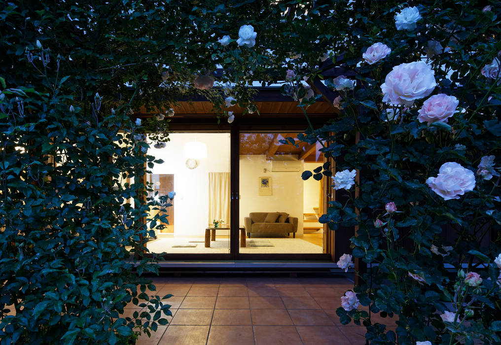 青木平の家, 岩川アトリエ 岩川アトリエ 現代房屋設計點子、靈感 & 圖片