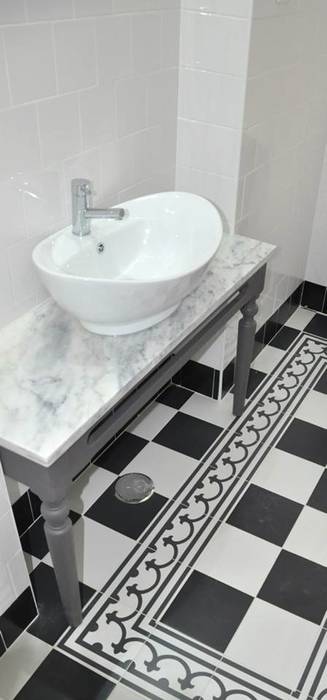 NEOCIM Décor Classic Noir C + Lave + Blanc Pur homify Modern bathroom سرامک ceramics,bath,bathroom,bathroom floor,bathroom walls,victorian floor tile,ceramic tiles,Decoration