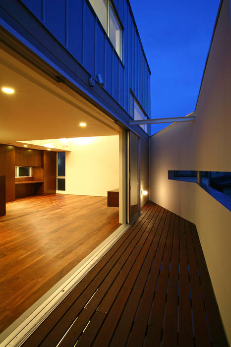 阿佐ヶ谷の家, 設計事務所アーキプレイス 設計事務所アーキプレイス モダンデザインの テラス