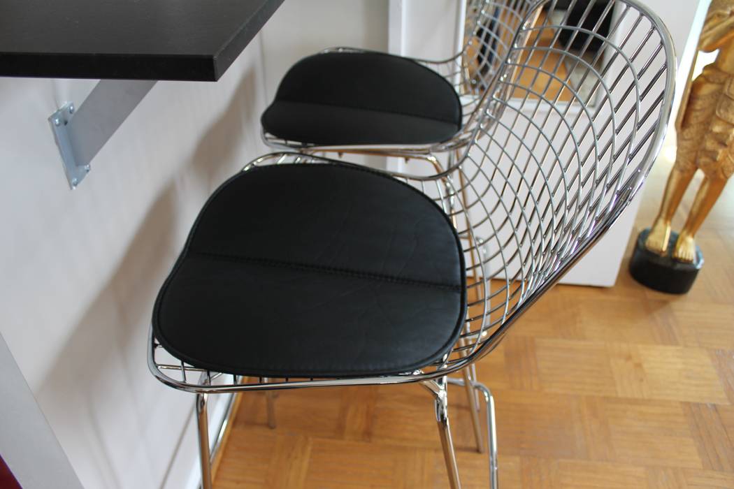 APPARTEMENT A STRASBOURG, Agence ADI-HOME Agence ADI-HOME Industrial style kitchen Tables & chairs