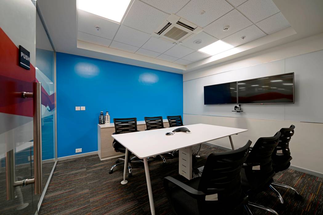 ORTHO CLINICAL DIAGNOSTICS, BEYOND DESIGN BEYOND DESIGN Commercial spaces MEETING ROOM,Commercial Spaces