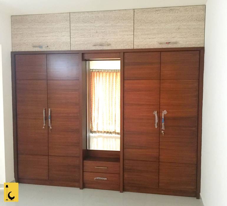 SPACE HI-STREAK, KULSHEKAR, MANGALORE, Indoor Concepts Indoor Concepts Modern style bedroom Wardrobes & closets