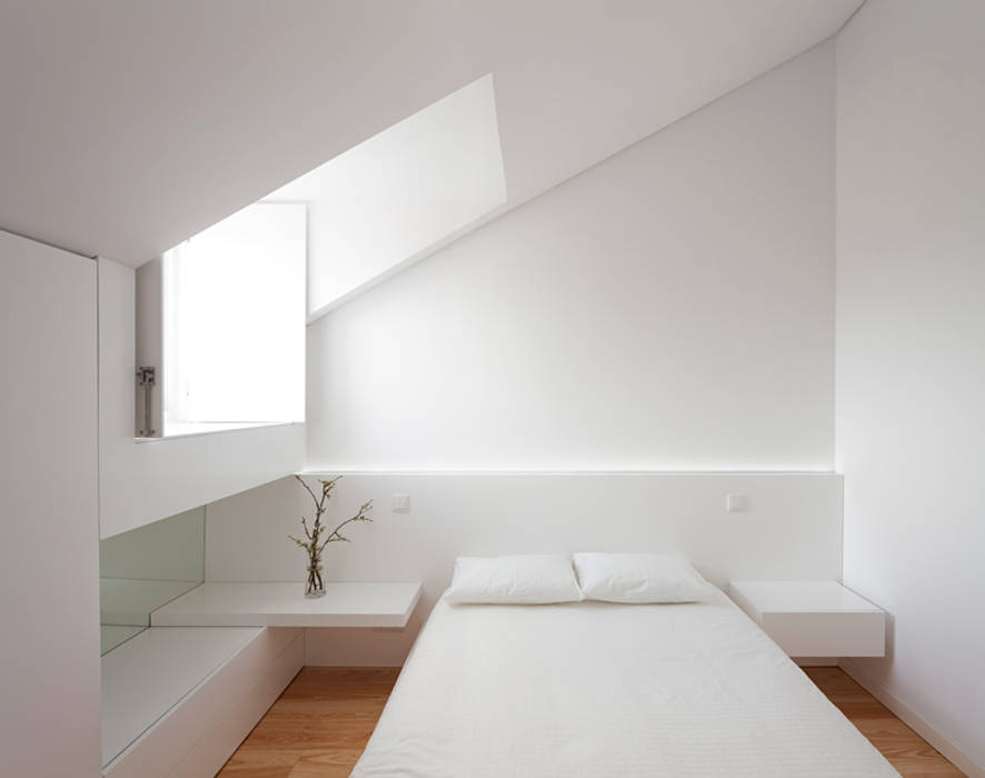 obra final - interior Ricardo Caetano de Freitas | arquitecto Quartos minimalistas