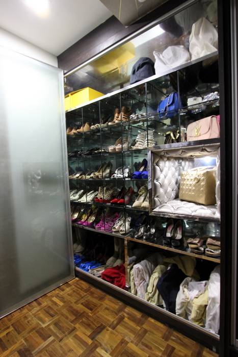 Shoe Cabinet Mind Studio Modern dressing room shoe rack,bag