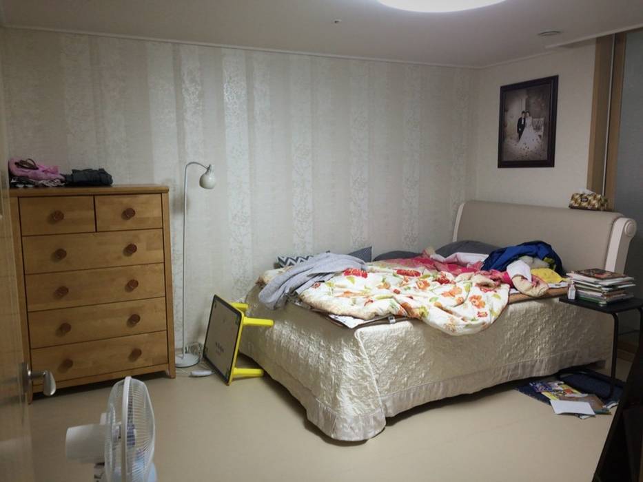 광교 서재형거실 홈스타일링(Kwanggyo APT), homelatte homelatte Modern style bedroom