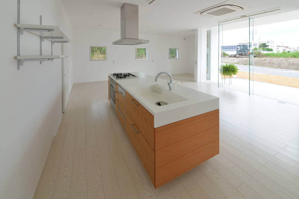 NaK-house, 門一級建築士事務所 門一級建築士事務所 Modern Kitchen Wood-Plastic Composite