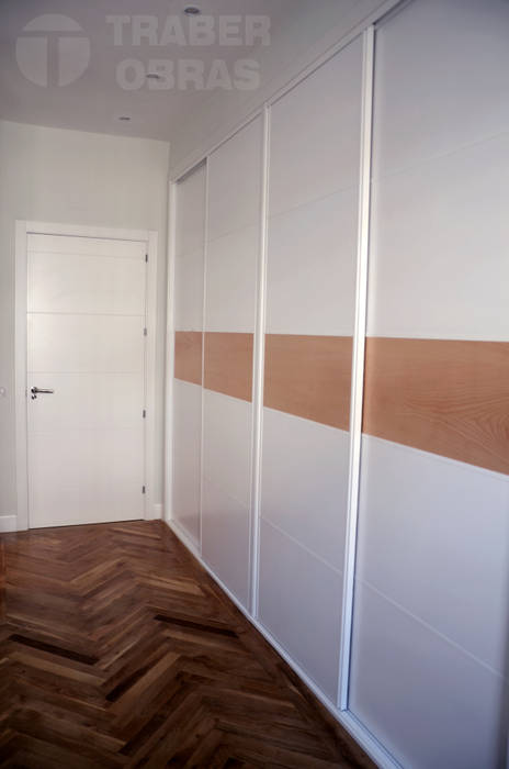 Reforma de vivienda en c.Orense de Madrid por Traber Obras, Traber Obras Traber Obras Minimalist bedroom