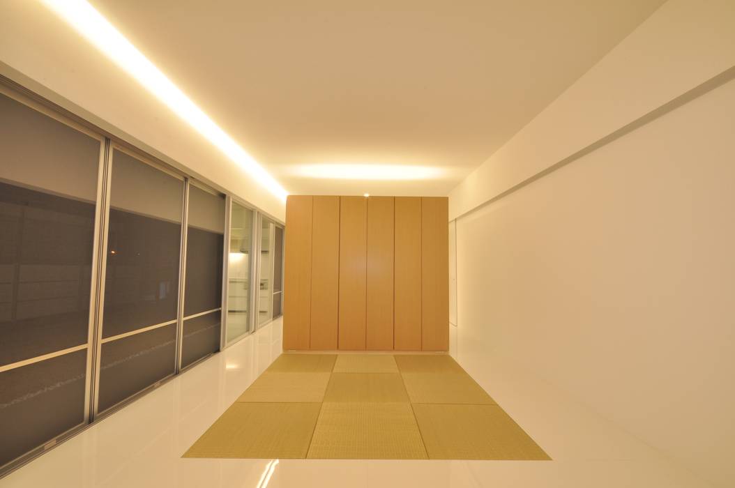 Os-HOUSE, 門一級建築士事務所 門一級建築士事務所 Modern Living Room Wood-Plastic Composite White