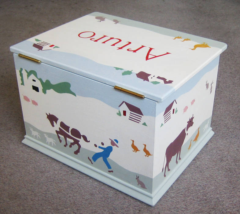 Retro Farm Keepsake Box Anne Taylor Designs Nursery/kid’s room Wood Wood effect Storage