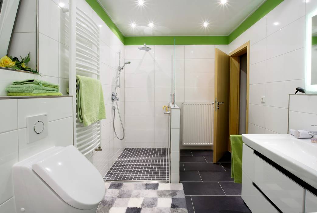 Badezimmer, Immobilienphoto.com Immobilienphoto.com 모던스타일 욕실