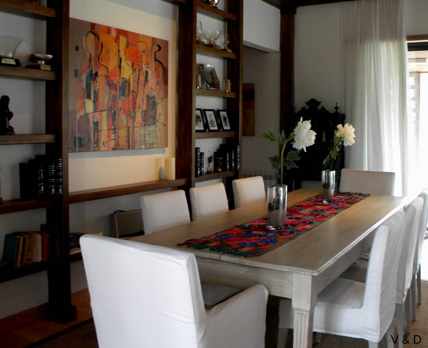 LA SERENA - OBRA DE INTERIORISMO, VETA & DISEÑO VETA & DISEÑO ห้องทานข้าว ไม้ Wood effect โต๊ะ