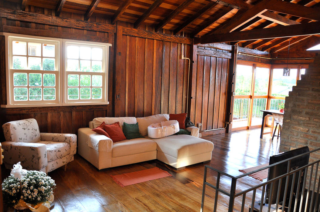 Residência G.S, Zani.arquitetura Zani.arquitetura Rustic style living room