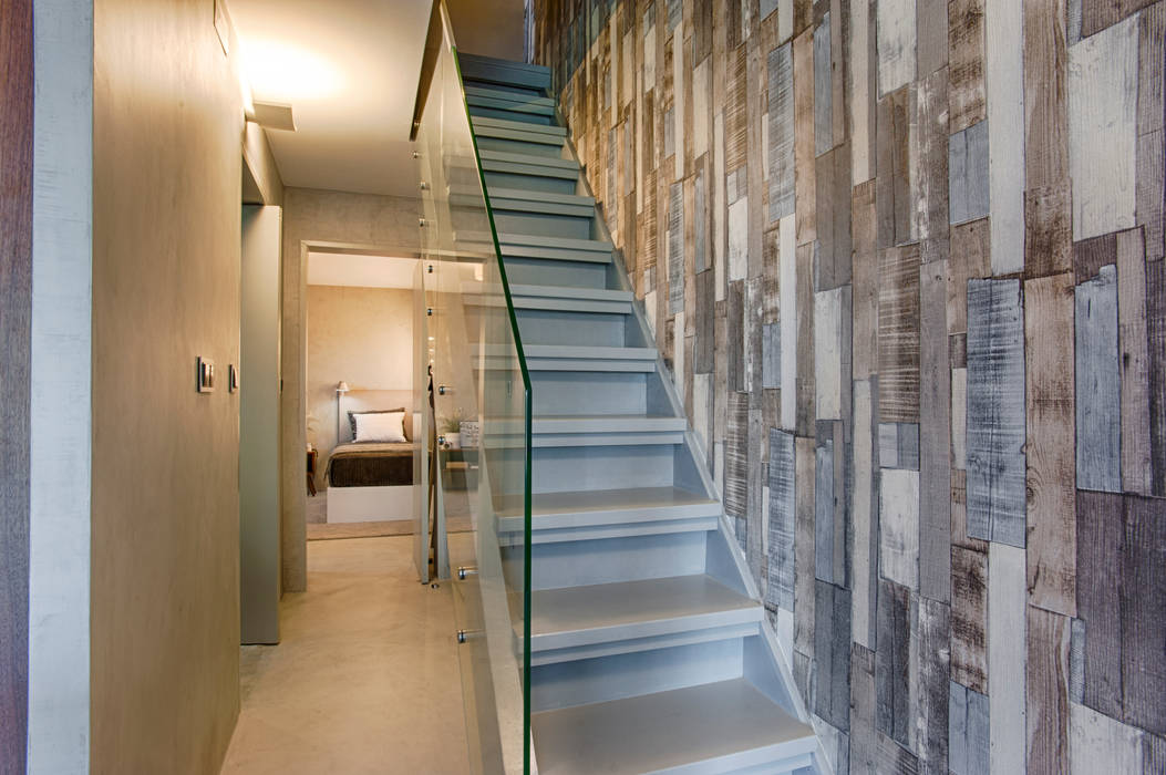 Casa de Praia Santiago | Interior Design Studio Corredores, halls e escadas industriais