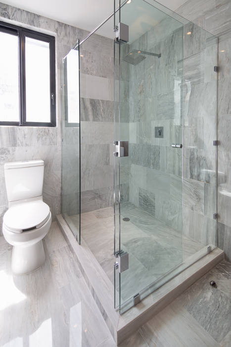 Galileo 350, PHia PHia Ванная комната в стиле модерн Ванны и душевые