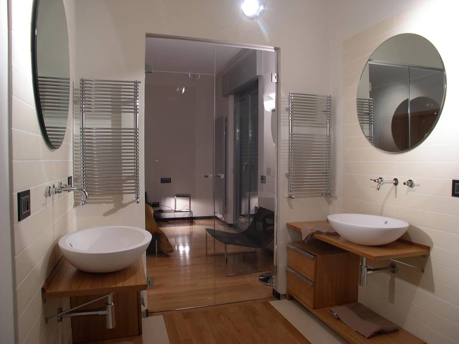 luigi, Alfonso D'errico Architetto Alfonso D'errico Architetto Modern style bathrooms