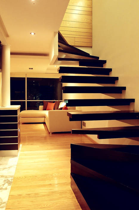 AH, RIMA Arquitectura RIMA Arquitectura Modern corridor, hallway & stairs Wood Wood effect
