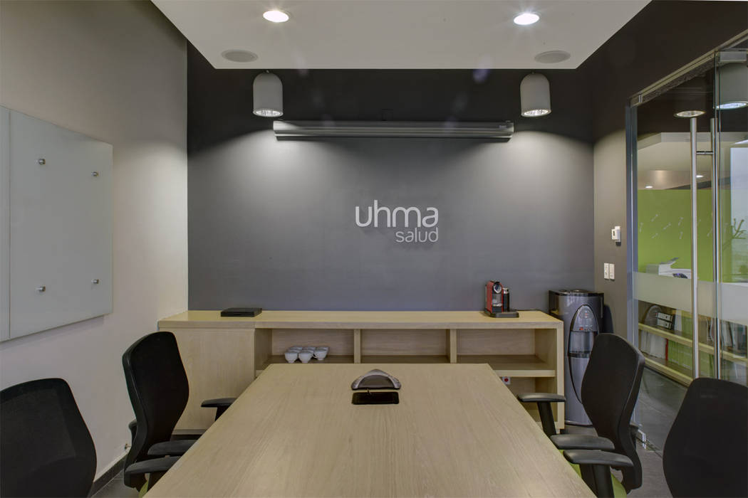 UHMA - RIMA Arquitectura RIMA Arquitectura Estudios y despachos modernos color,estilo,México,diseño,corporativo