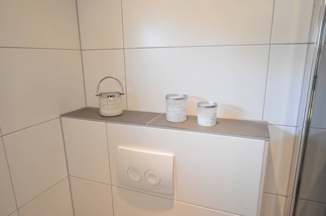 complete badkamer Heerhugowaard, AGZ badkamers en sanitair AGZ badkamers en sanitair Salle de bain moderne Cuivre / Bronze / Laiton Textiles & accessoires