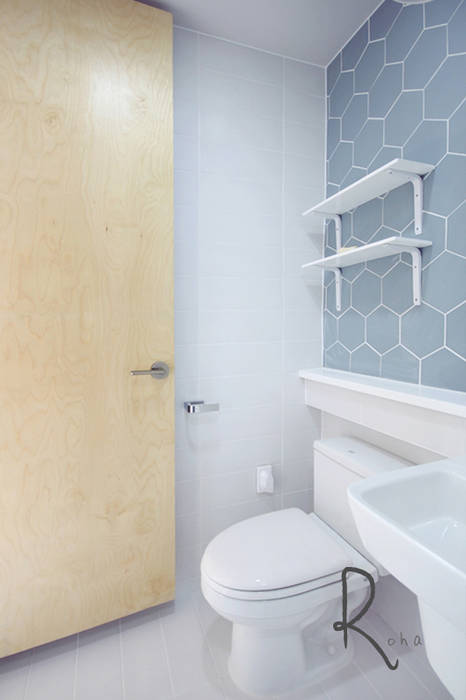 미니멀한 자연주의 감성주택, 33평 주택리모델링, 로하디자인 로하디자인 Minimalist style bathroom
