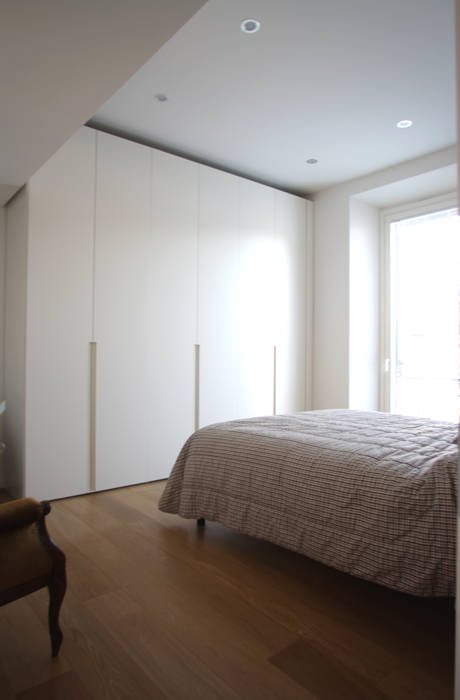 Casa F - Firenze Filippo Rak Architetto Camera da letto minimalista