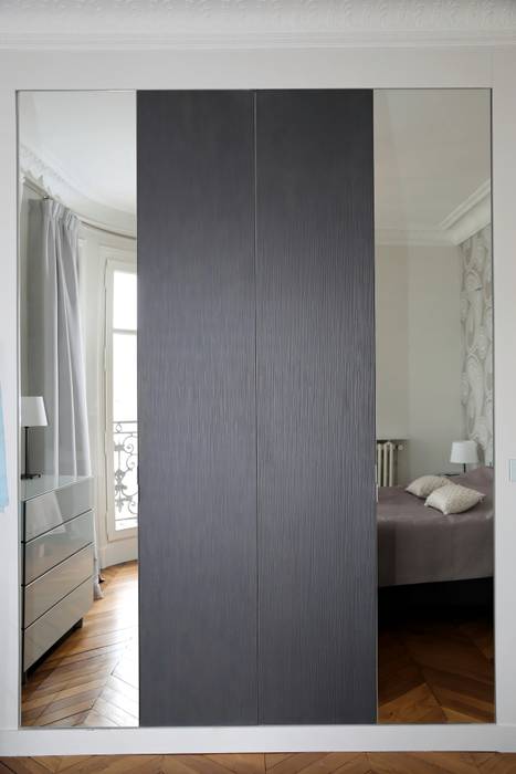 Agencement contemporain d’un appart Haussmannien, Agence Laurent Cayron Agence Laurent Cayron Modern Bedroom