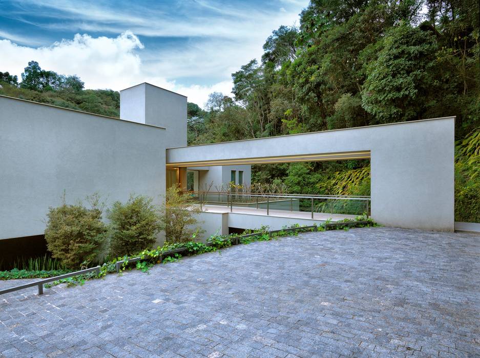 Casa Bosque da Ribeira, Lanza Arquitetos Lanza Arquitetos منازل