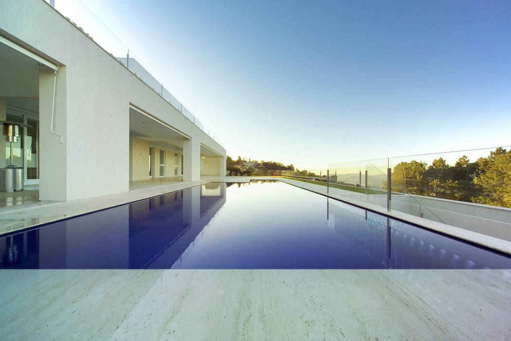 Alberto Alkmim, Lanza Arquitetos Lanza Arquitetos Modern pool