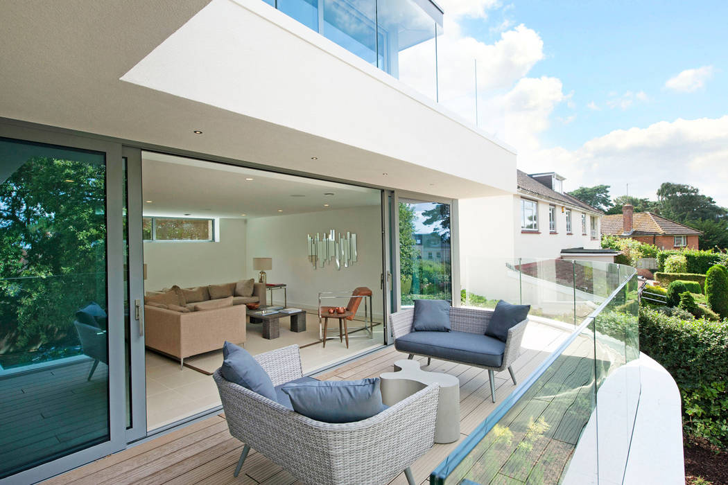 Brudenell Avenue, Canford Cliffs, Poole, David James Architects & Partners Ltd David James Architects & Partners Ltd ระเบียง, นอกชาน