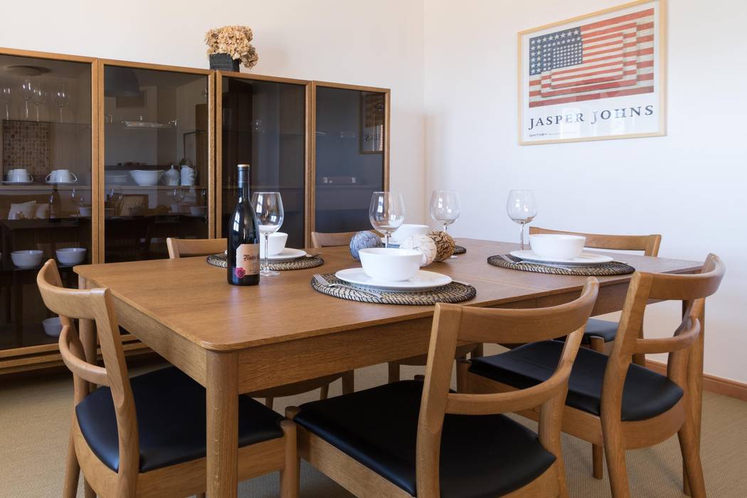 REPORTAJE FOTOGRÁFICO ALQUILER TURÍSTICO, Become a Home Become a Home Comedores de estilo escandinavo