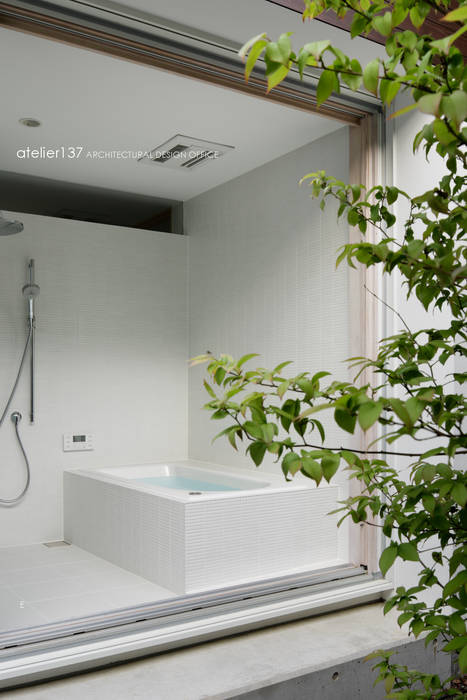 038那須Fさんの家, atelier137 ARCHITECTURAL DESIGN OFFICE atelier137 ARCHITECTURAL DESIGN OFFICE Modern Spa Tiles