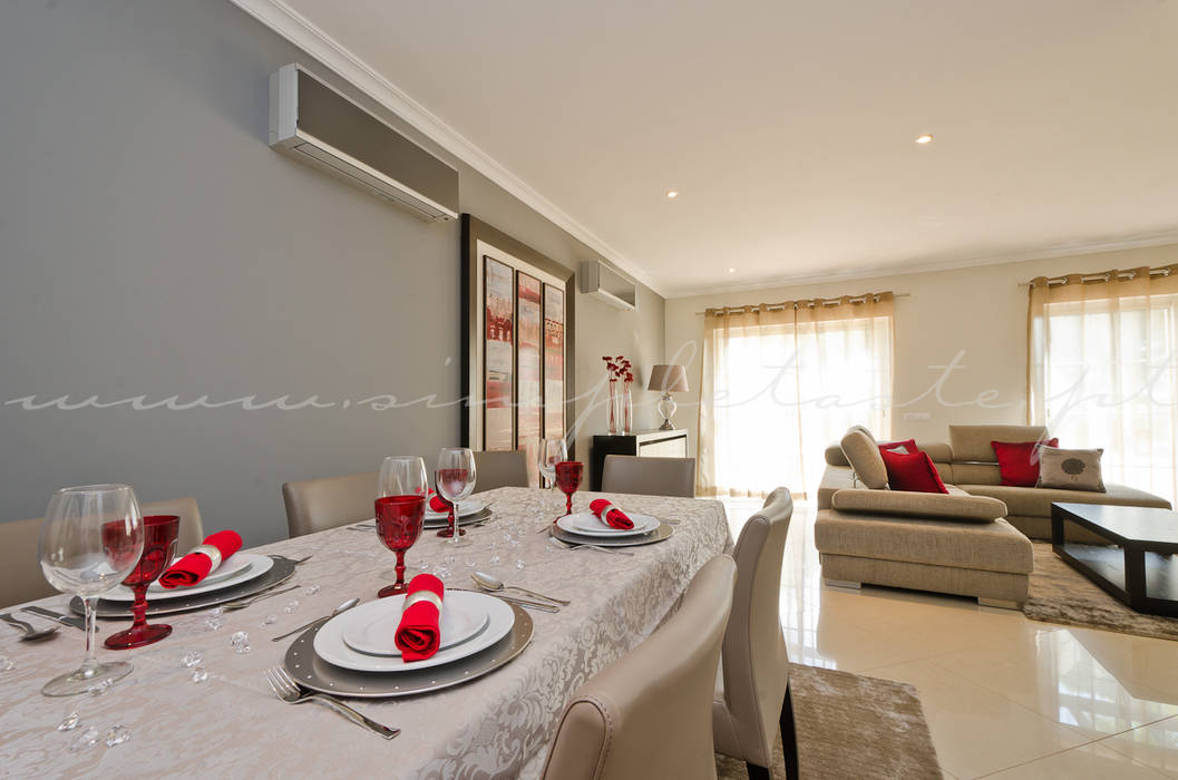 Private Interior Design Project - Apartment Vila Sol Palmyra, Simple Taste Interiors Simple Taste Interiors Salas de jantar clássicas Cadeiras e bancos