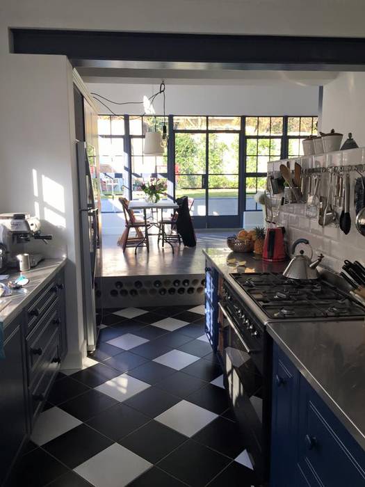 Alterations & Additions to house in Parkhurst, Johannesburg, 4D AND A ARCHITECTS 4D AND A ARCHITECTS Kitchen tile pattern,stainless steel,metro tiles