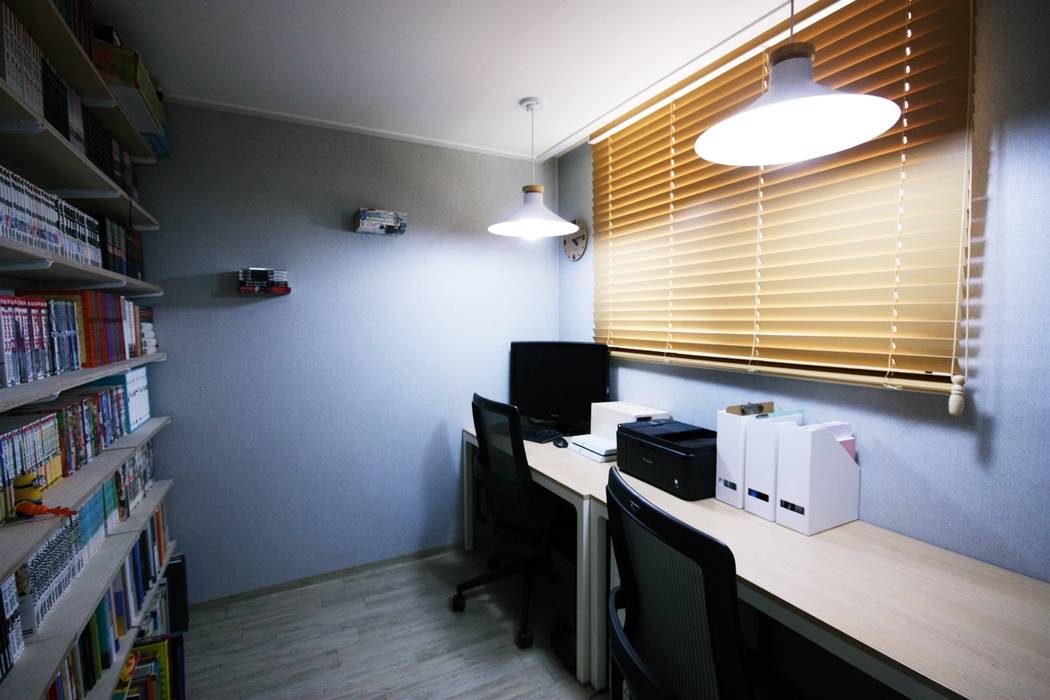 책이 가득한 24평 아파트 홈스타일링, homelatte homelatte Ruang Studi/Kantor Minimalis