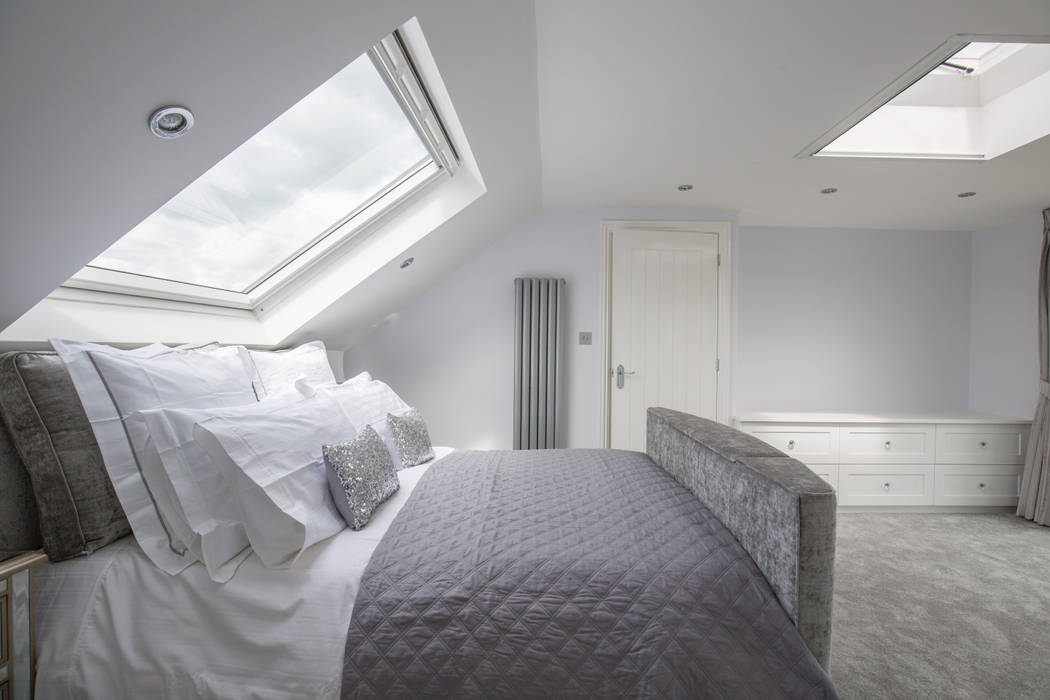 I could curl up here forever! homify Modern Yatak Odası bedroom,attic bedroom,guest bedroom