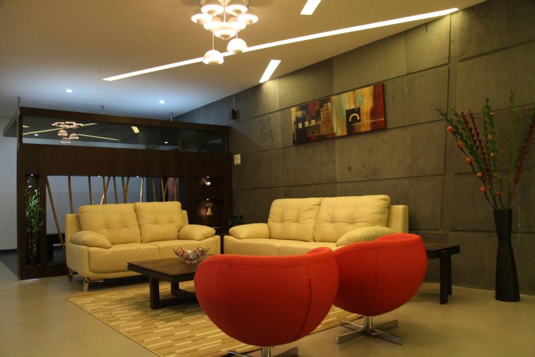 pent house for Mr. Jahagirdar At nanded, 4th axis design studio 4th axis design studio Minimalist living room