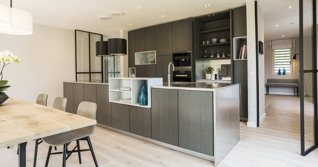 NaturDesign, Bau-Fritz GmbH & Co. KG Bau-Fritz GmbH & Co. KG Modern Kitchen