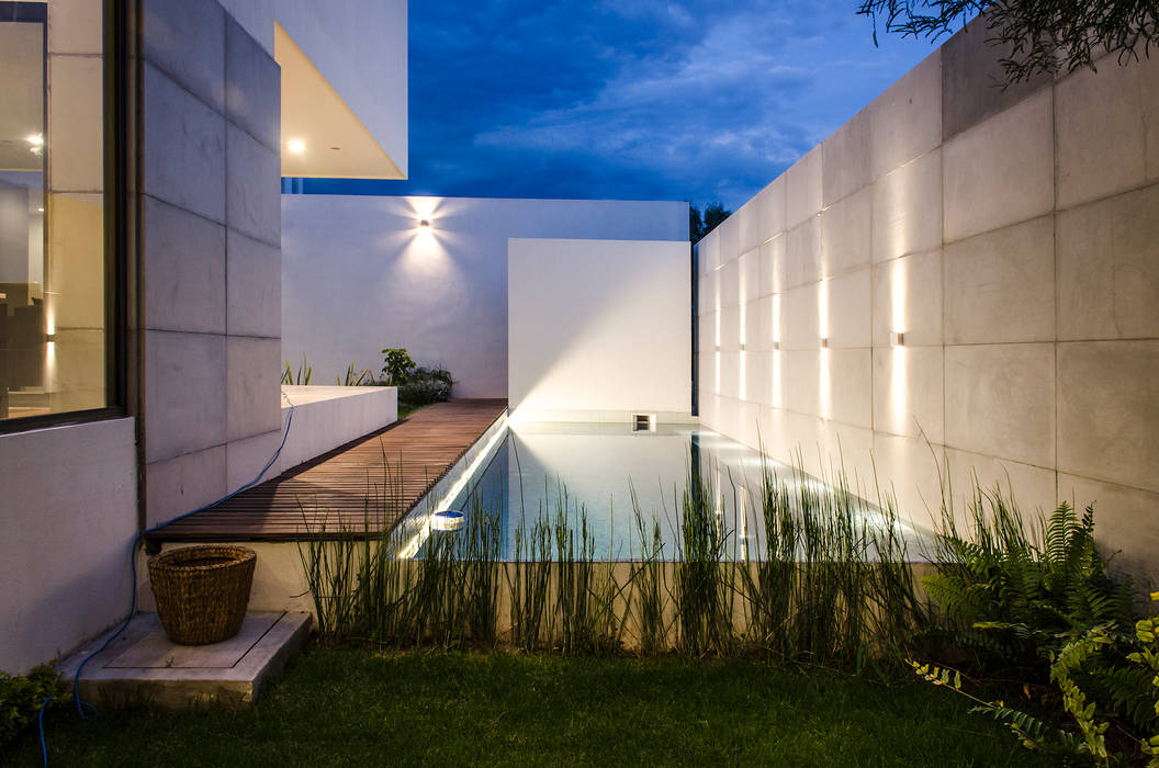 homify Piscinas de estilo moderno