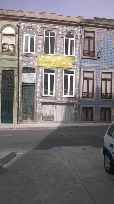Reabilitação de Moradia - Monte dos Burgos - Porto, Melom Cool Melom Cool Casas de estilo clásico
