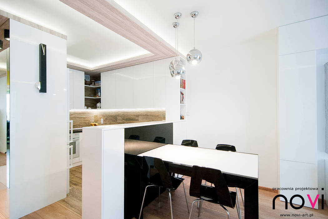 homify Modern dining room Wood Wood effect