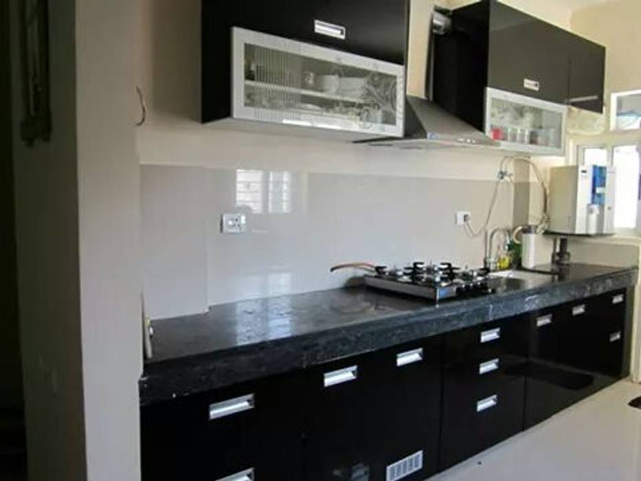 modular kitchen design , aashita modular kitchen aashita modular kitchen Cocinas de estilo moderno Tablero DM
