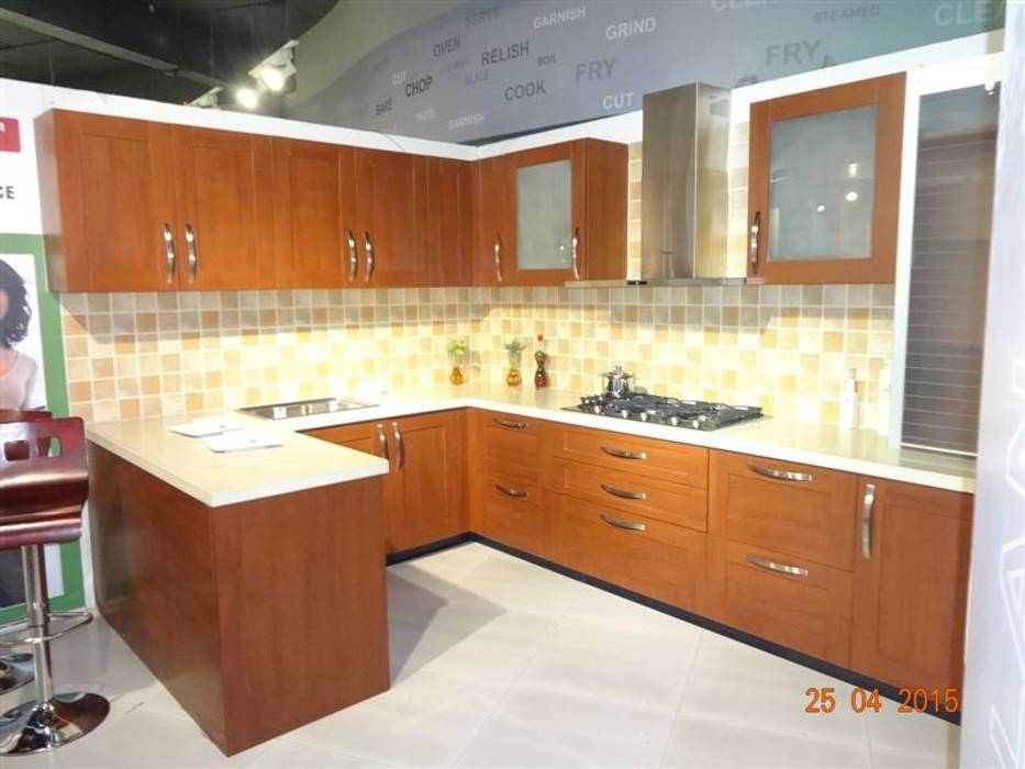 c shape modular kitchen aashita modular kitchen Kitchen Plywood