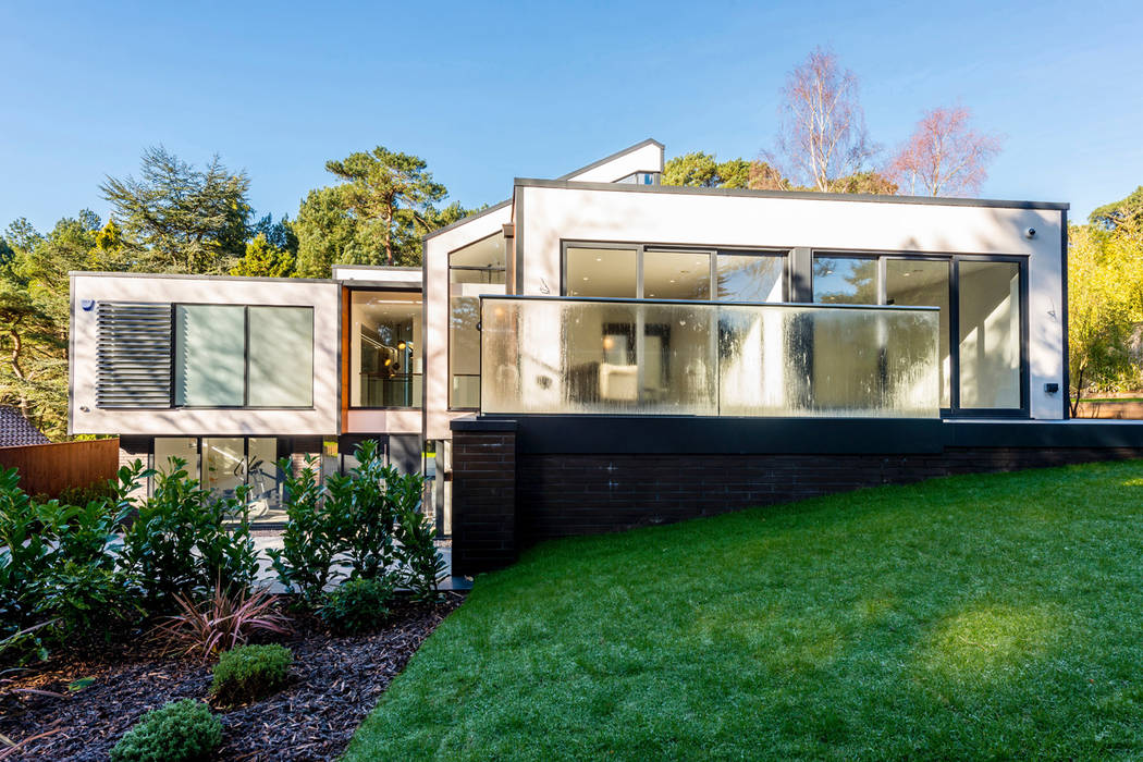 18 Bury Road, Branksome Park, David James Architects & Partners Ltd David James Architects & Partners Ltd Modern houses