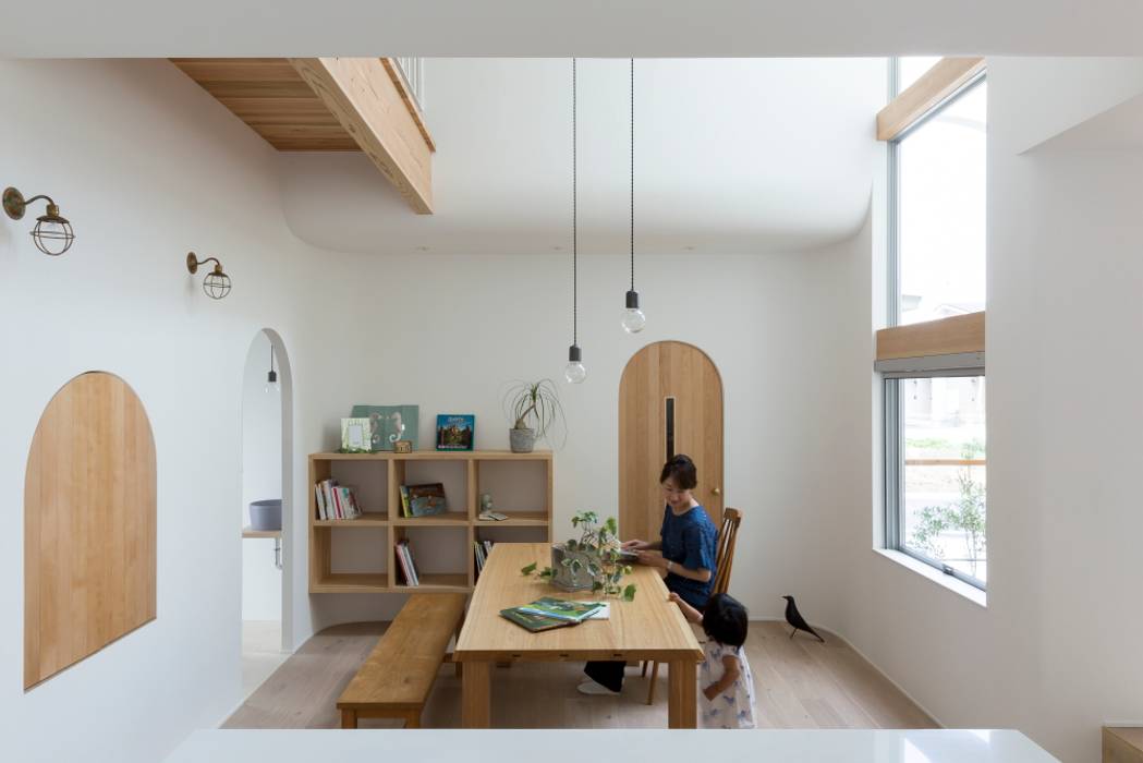 Otsu House, ALTS DESIGN OFFICE ALTS DESIGN OFFICE Skandynawska jadalnia Drewno O efekcie drewna
