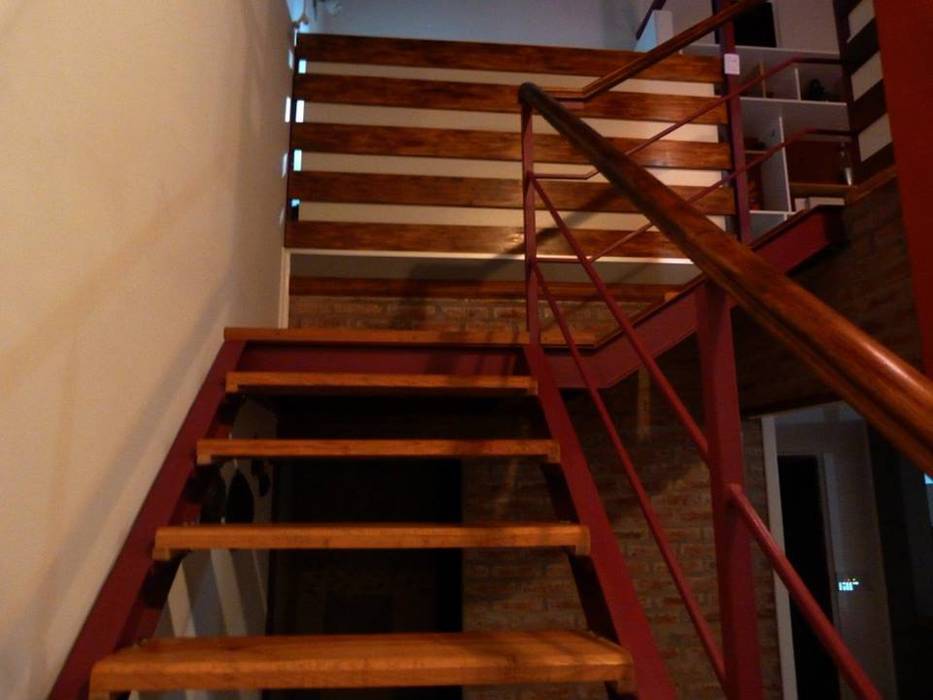 Escalera Patricio Galland Arquitectura Pasillos, vestíbulos y escaleras de estilo ecléctico
