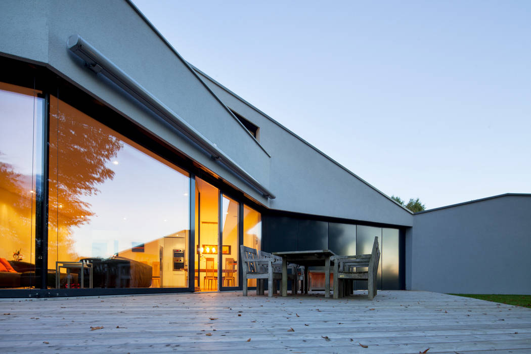 Haus F, WSM ARCHITEKTEN WSM ARCHITEKTEN Modern style balcony, porch & terrace