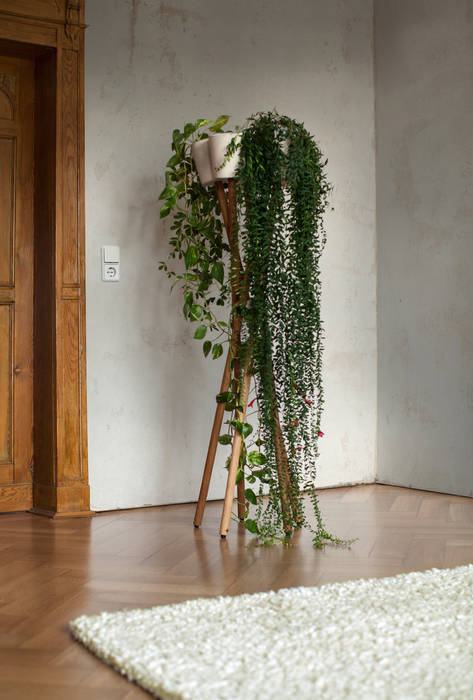 Wohntrend Ethno – Natur-Idylle in den eigenen vier Wänden, Connox Connox ระเบียง, นอกชาน ไม้จริง Multicolored ต้นไม้ ดอกไม้