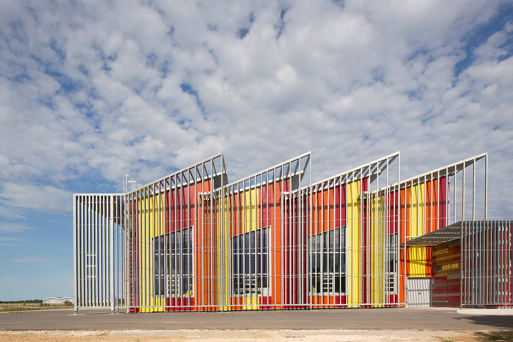 Extension du groupement d’hélicoptères de la sécurité civile , NBJ Architectes NBJ Architectes Espaços comerciais Aeroportos