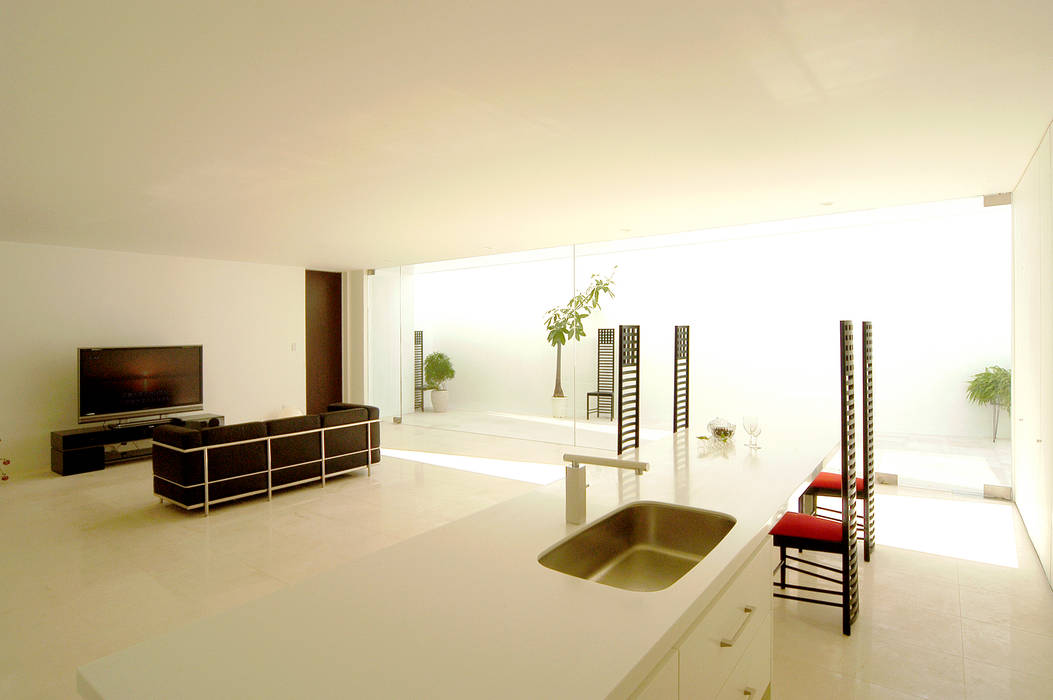 KNJ-HOUSE, 門一級建築士事務所 門一級建築士事務所 Cocinas minimalistas Mármol