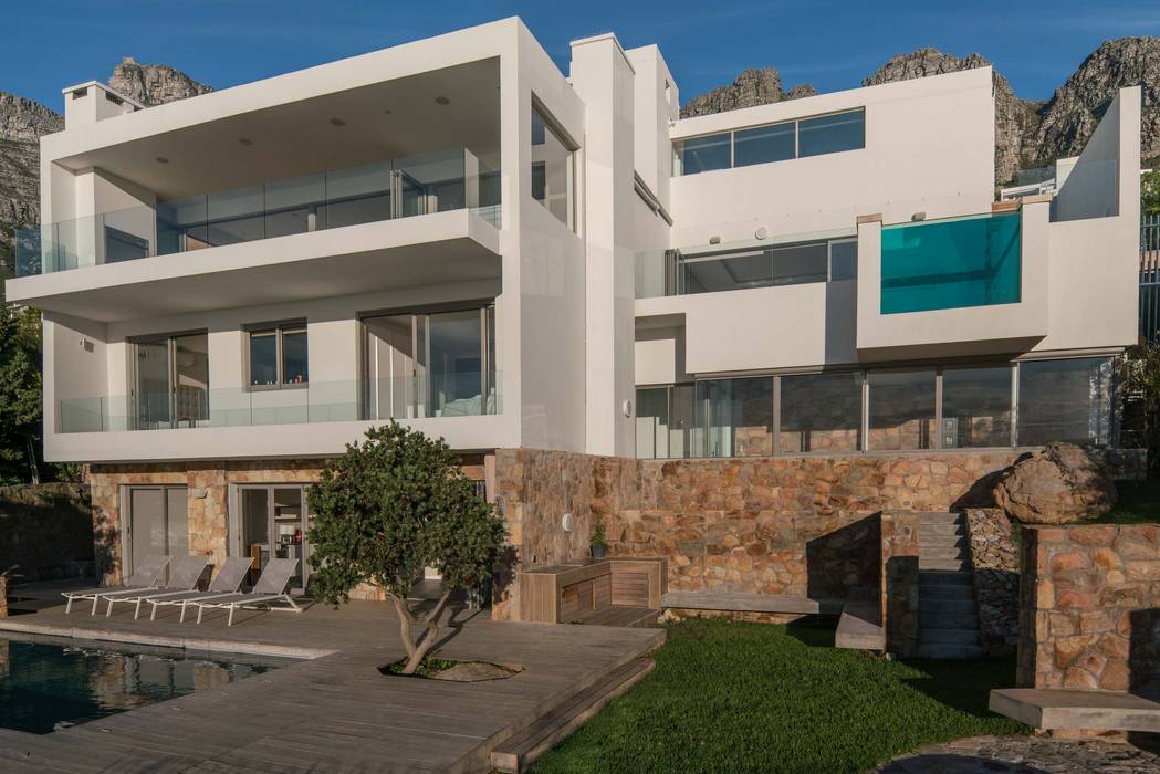 HOUSE I ATLANTIC SEABOARD, CAPE TOWN, MARVIN FARR ARCHITECTS MARVIN FARR ARCHITECTS Nowoczesne domy