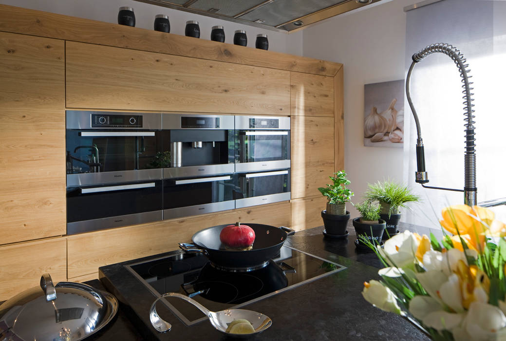 Moderne Landhauskuche Aus Massivem Eichenholz Landhaus Kuchen Von